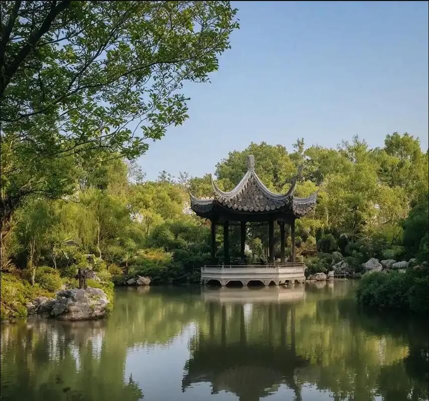 鸡西雨珍广告业有限公司